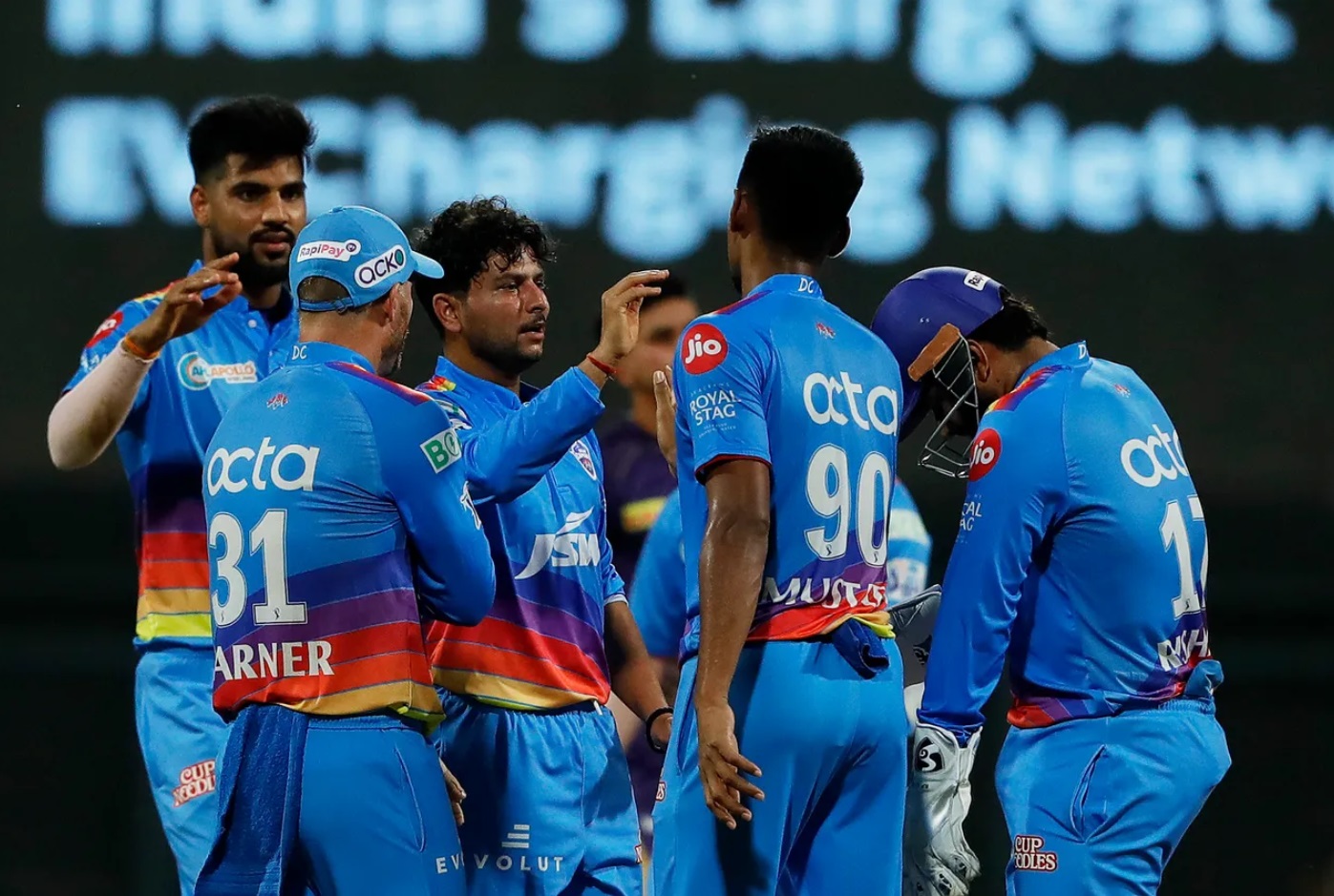 DC camp wearing masks during their game against PBKS in IPL 2022