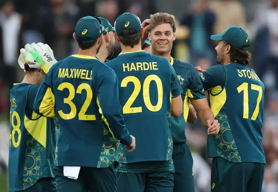 australia-defeated-pakistan-by-7-wickets.