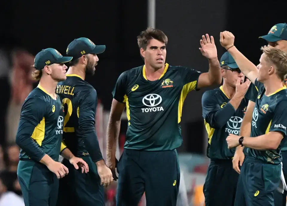 australia-defeated-pakistan-by-29-runs.