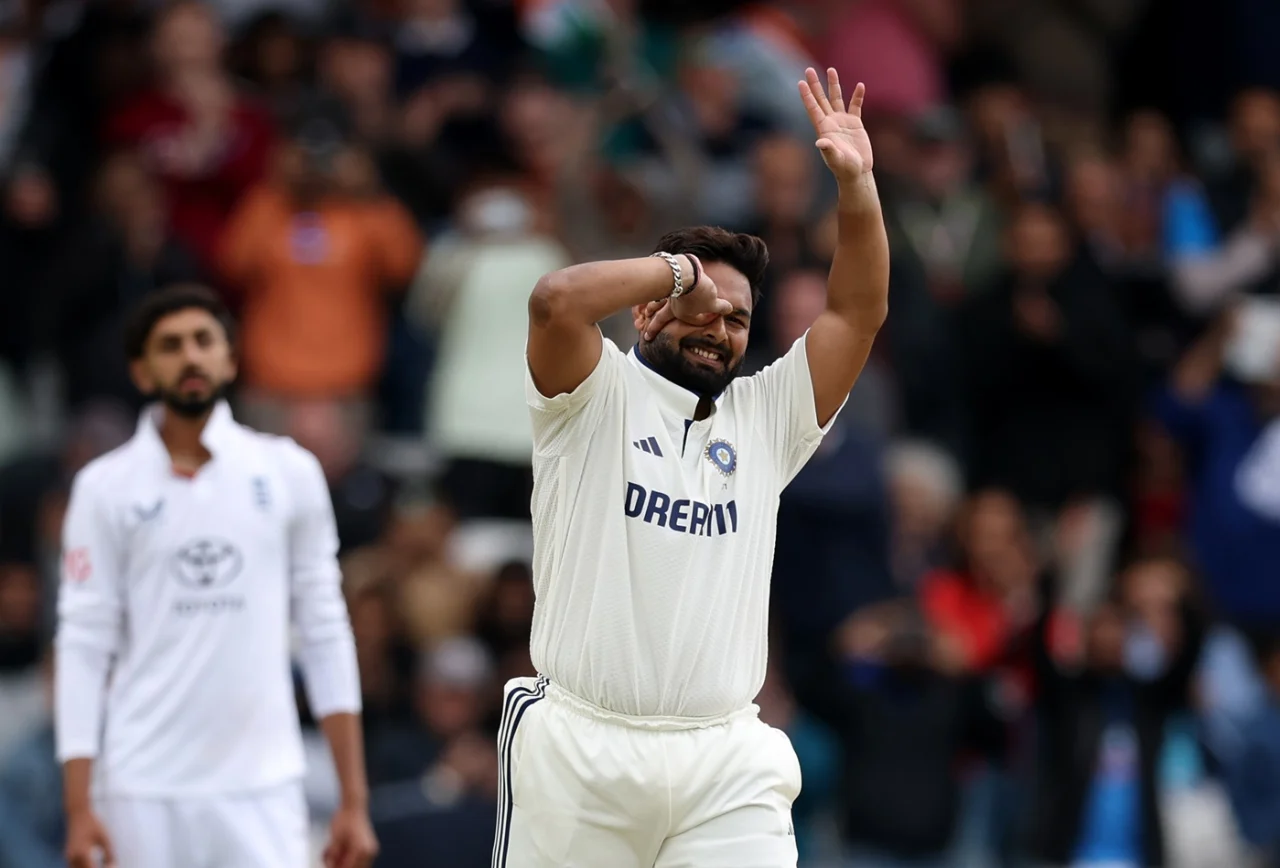 India tour of England 2025 | Twitter reacts as Rishabh Pant walks into bat with fractured foot