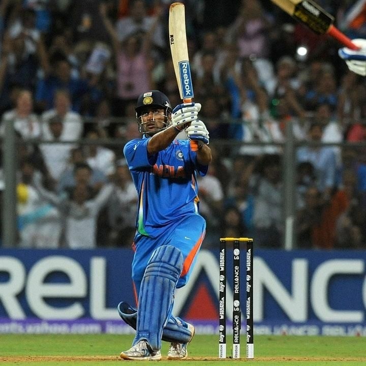 Dhoni's freedom will be good for the team, says John Wright