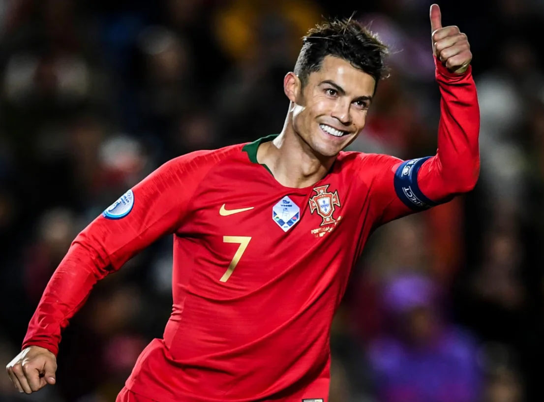 Cristiano Ronaldo Becomes Soccers First Billionaire Before Messi
