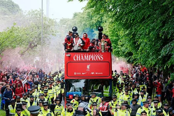 Liverpool Premier League Trophy Parade Turns Tragic as Car Rams into Crowd
