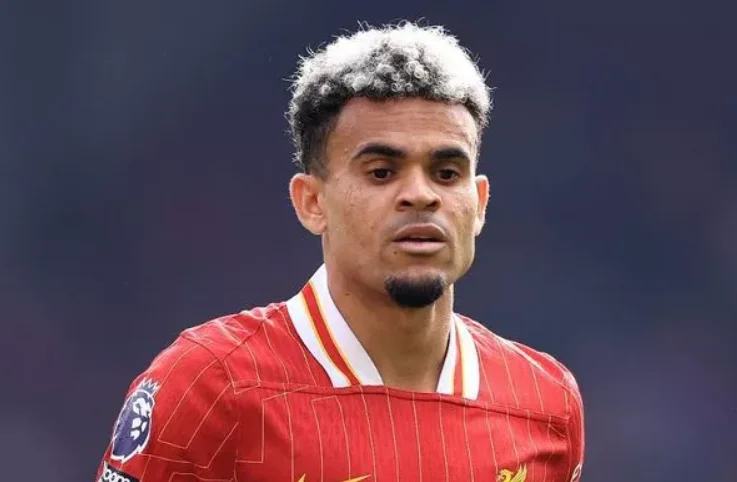 Luis Diaz Joins Bayern Munich in £65.5m Deal as Liverpool Eye Isak