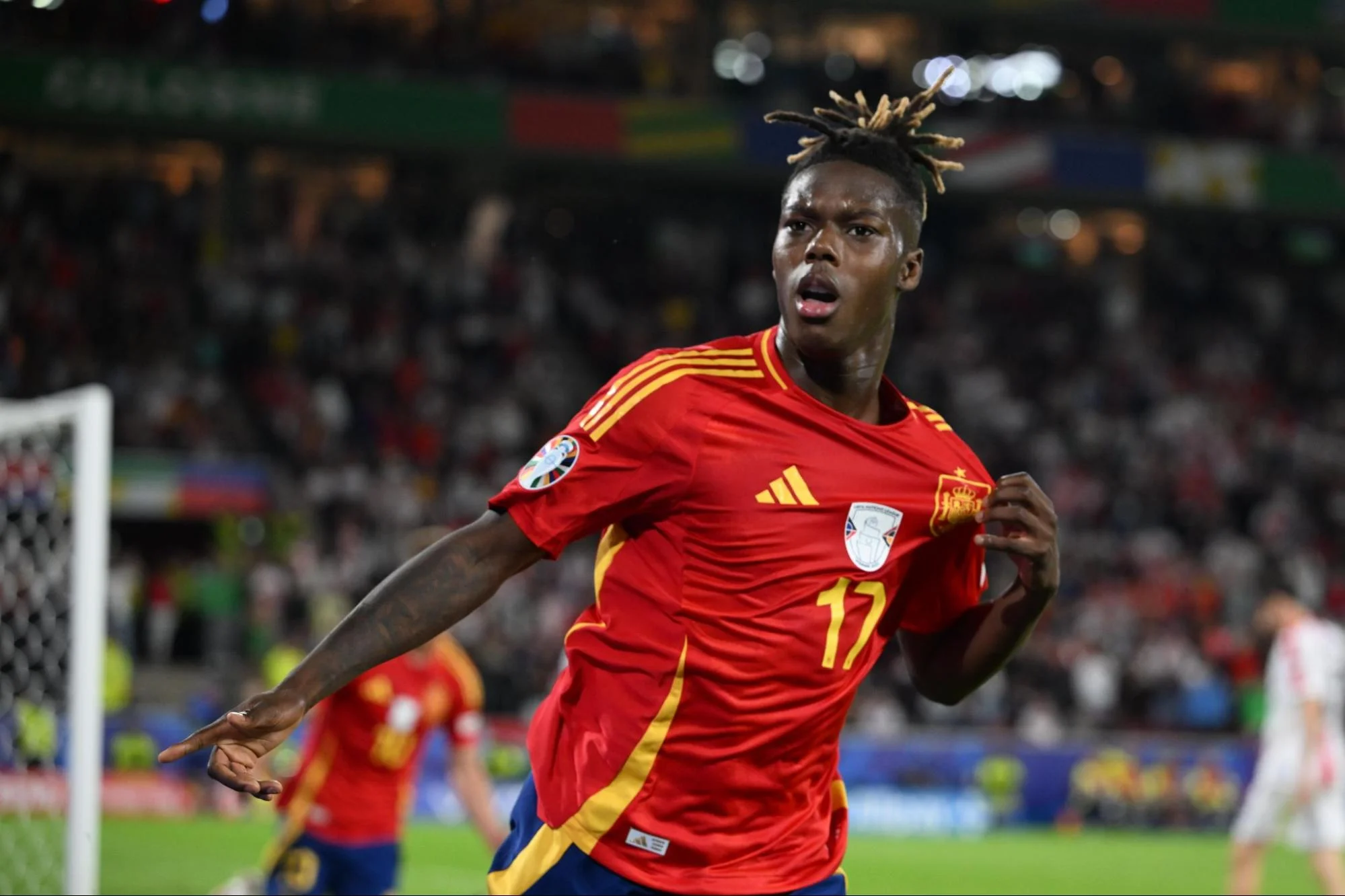Chelsea in Talks with Nico Williams With Summer Winger Hunt