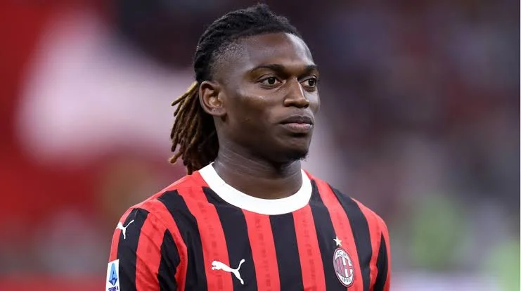 Raheem Sterling Set to Exit as Arsenal Eye Rafael Leao Move