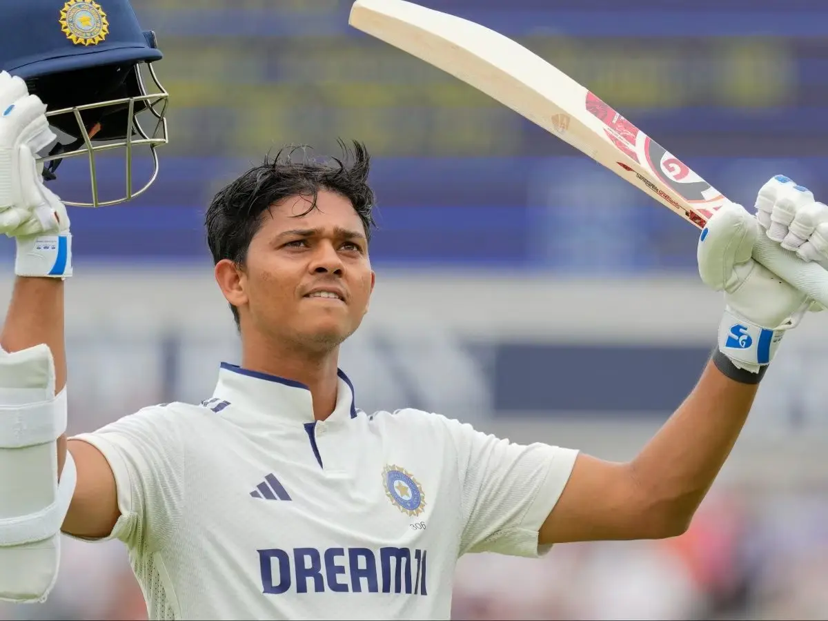 Yashasvi Jaiswal Moves Just Inches Away from Manjrekar’s Record